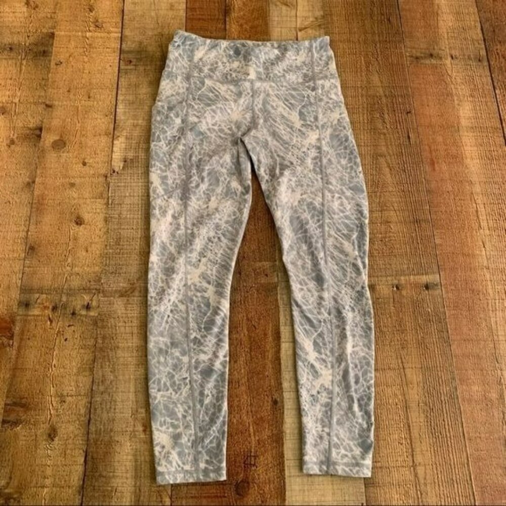 Kiava blue marbled active leggings small
